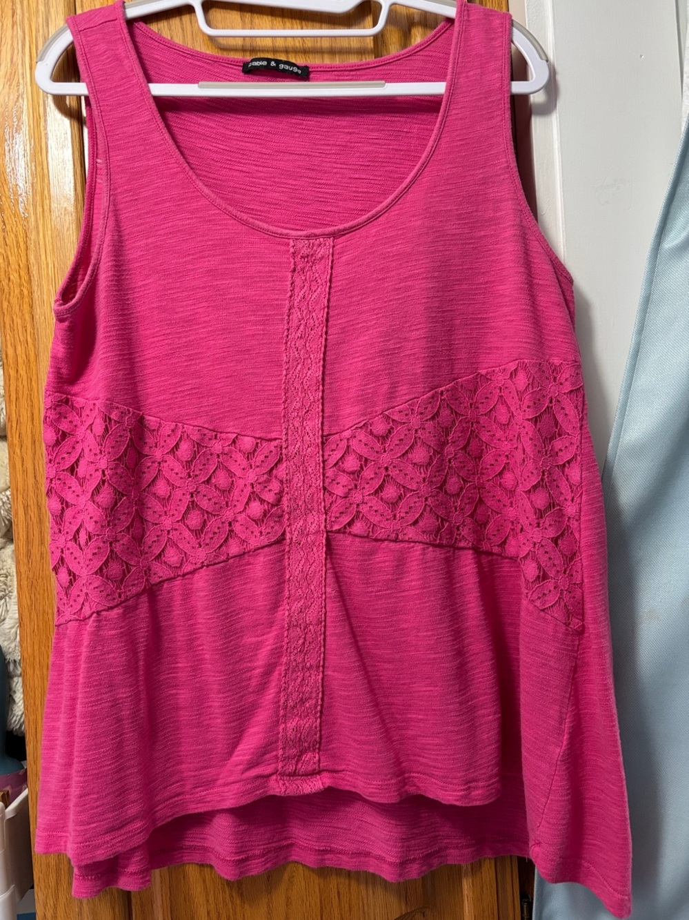 Cable & Gauge fuchsia lace overlay panel scoop neck tank